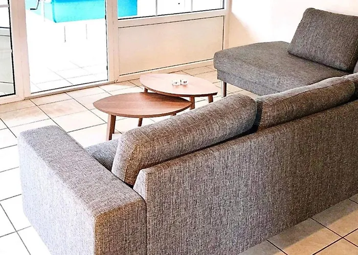 Luxury Retreat Near - By Traum بيت للعطل *