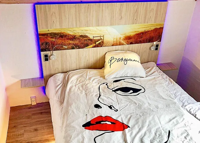 Luxury Retreat Near - By Traum بيت للعطل Bøtø By